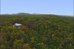 Birdsong Ridge - where nature meets the ocean.